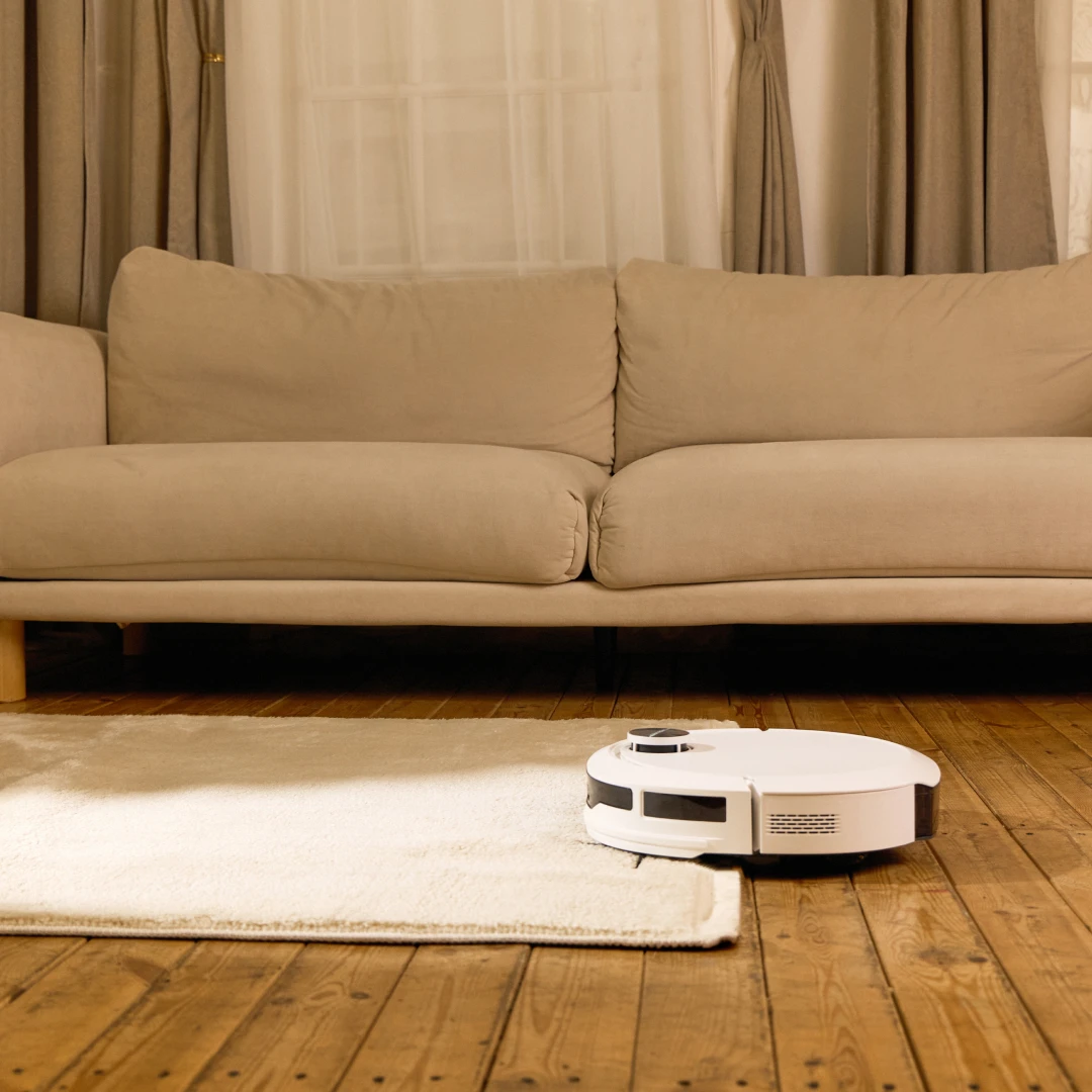 Робот-пылесос Wollmer F700 Luna cо станцией самоочистки